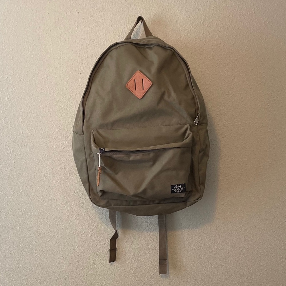 Earthy green backpack - Picture 2 of 4